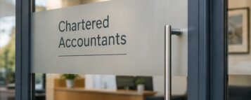 qualifications limited company accountant